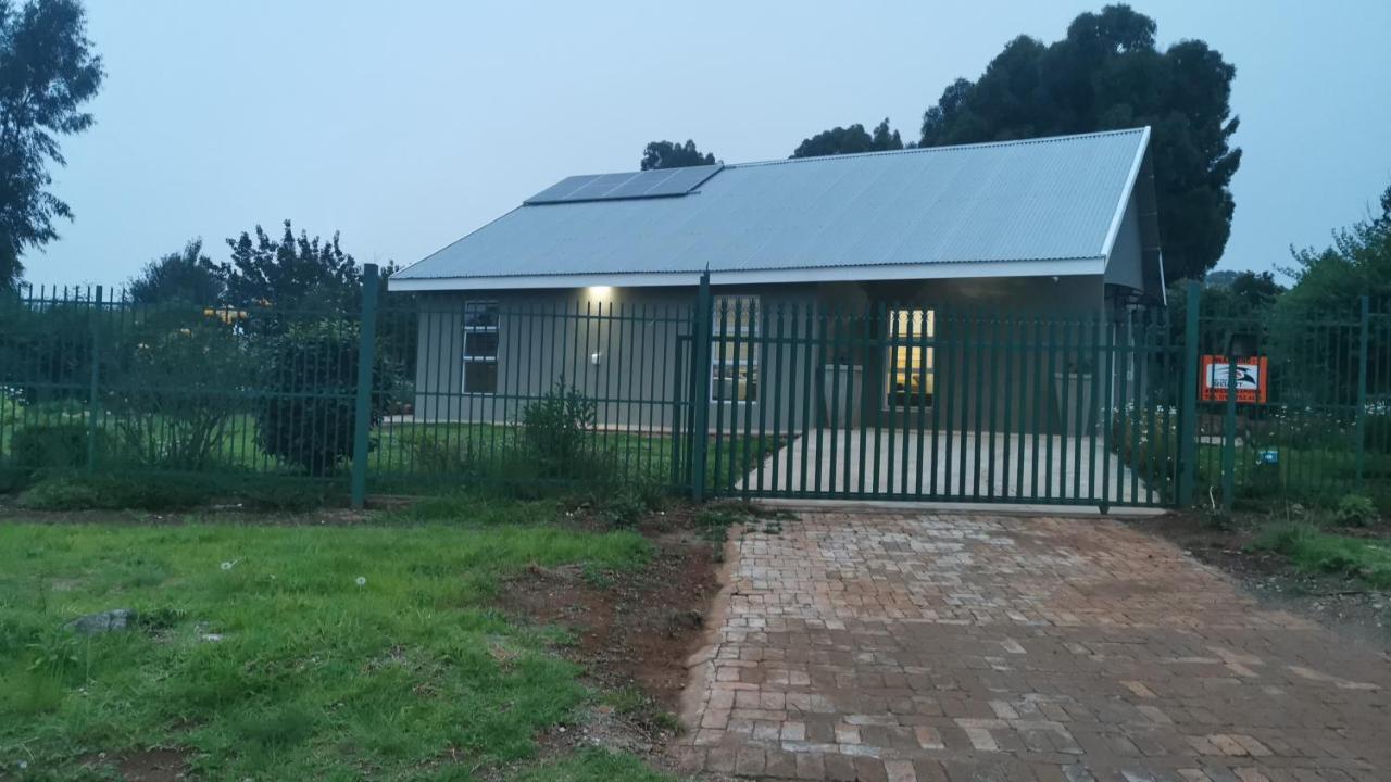 Sirimiri Cottage Dullstroom Exteriér fotografie